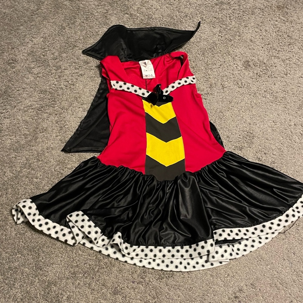 FREE Kids Queen Costume - Picture 1 of 3